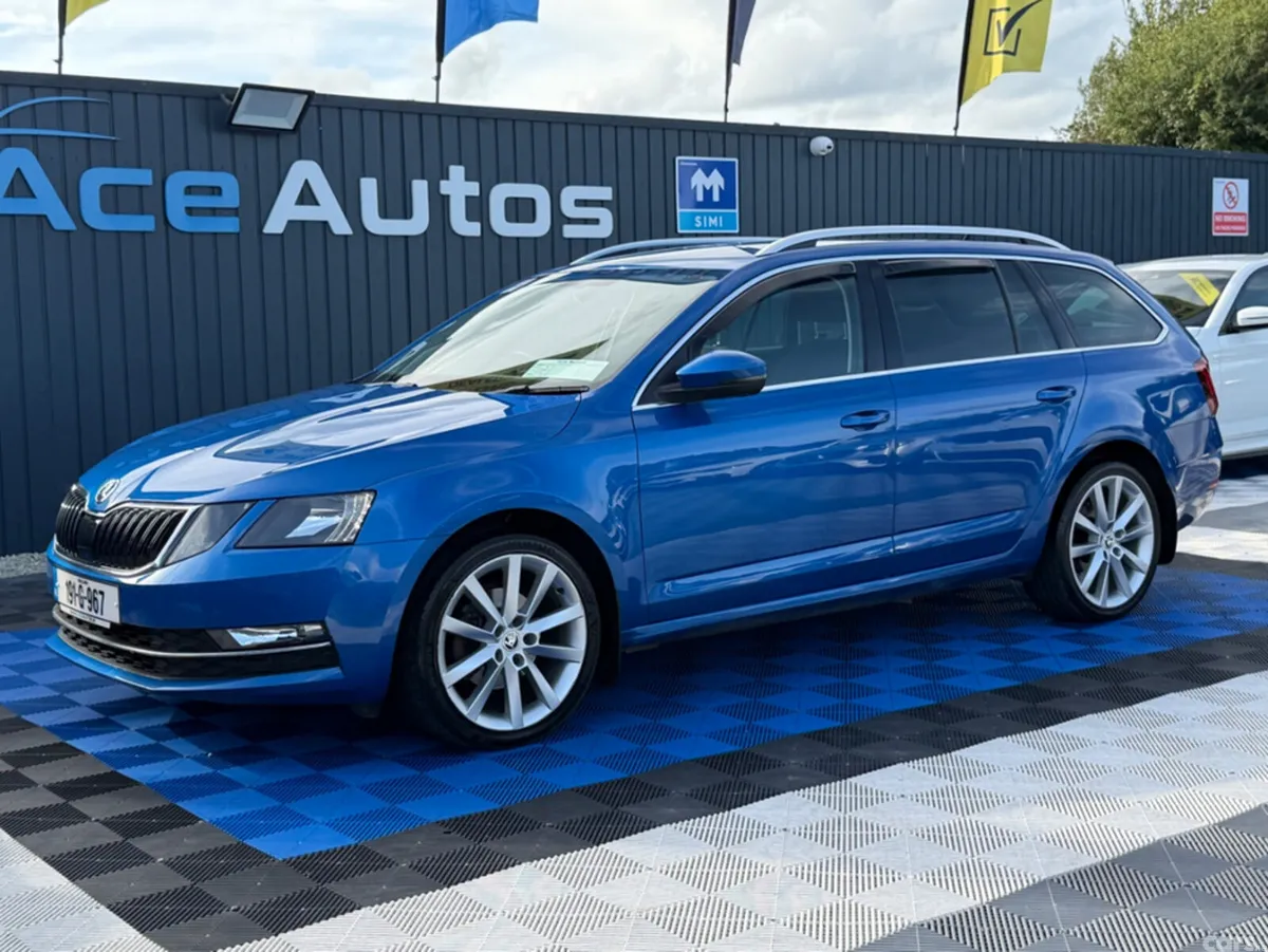 Skoda Octavia Estate, Diesel, 2019, Blue