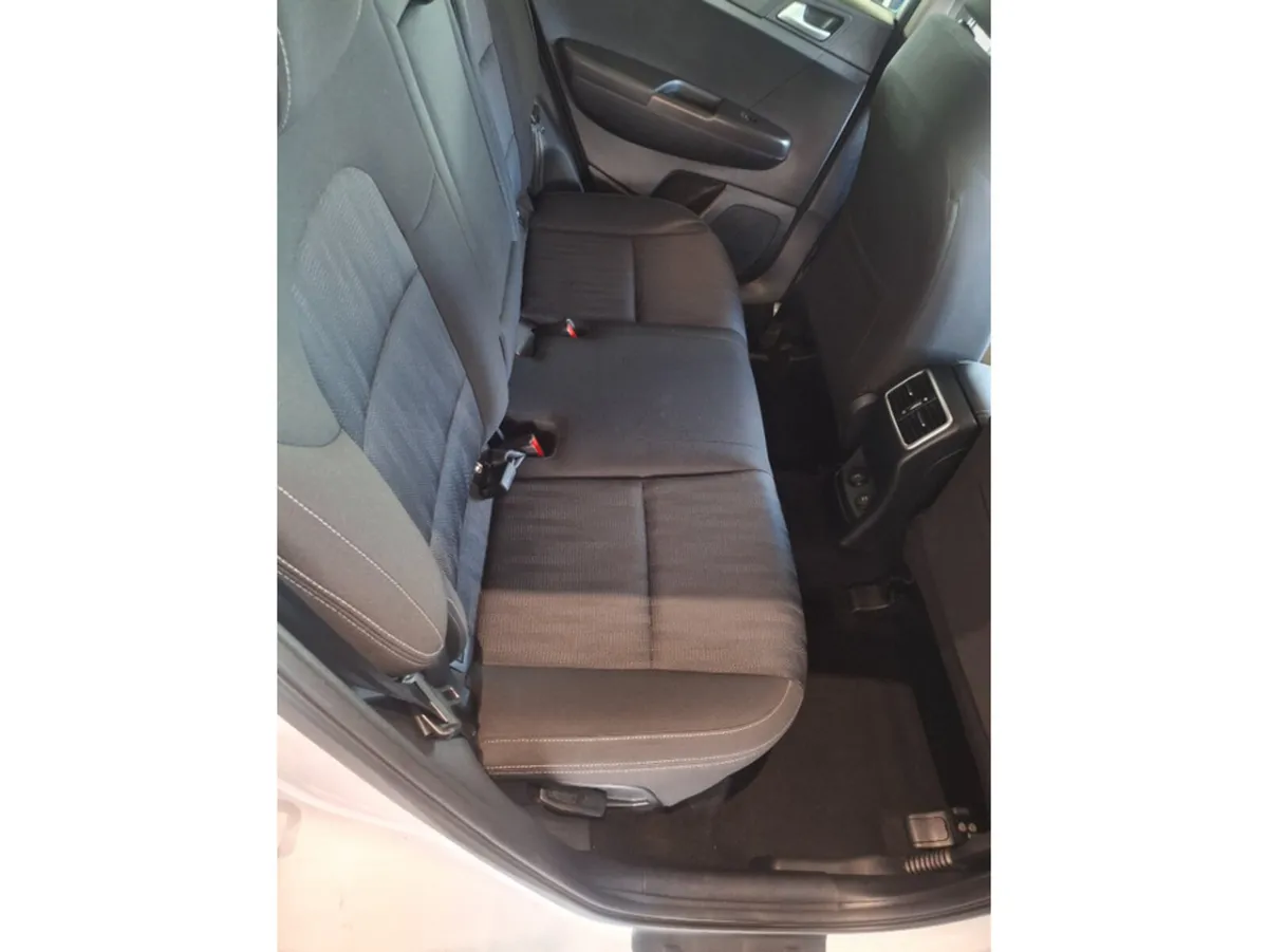 Kia Sportage MPV, Diesel Hybrid, 2021, White