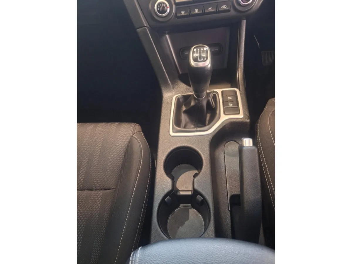 Kia Sportage MPV, Diesel Hybrid, 2021, White