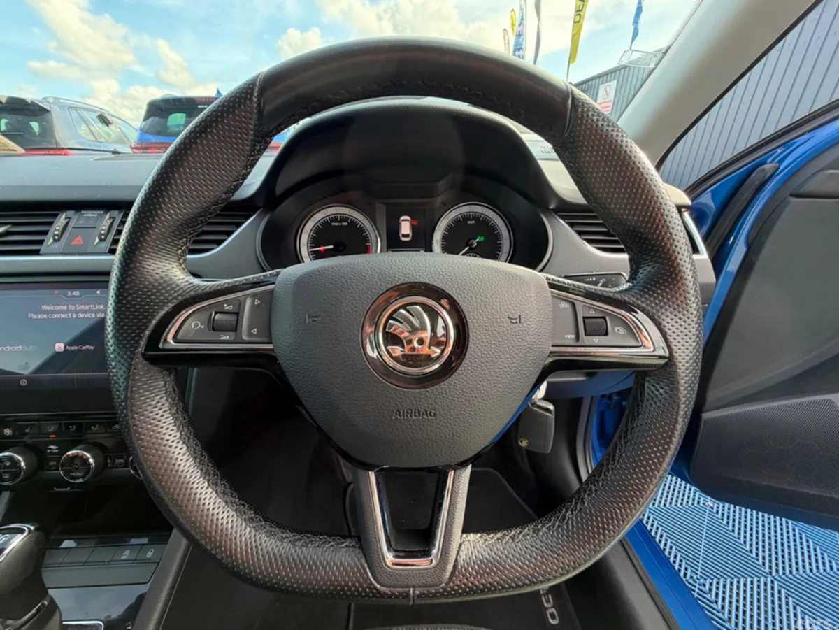 Skoda Octavia Estate, Diesel, 2019, Blue