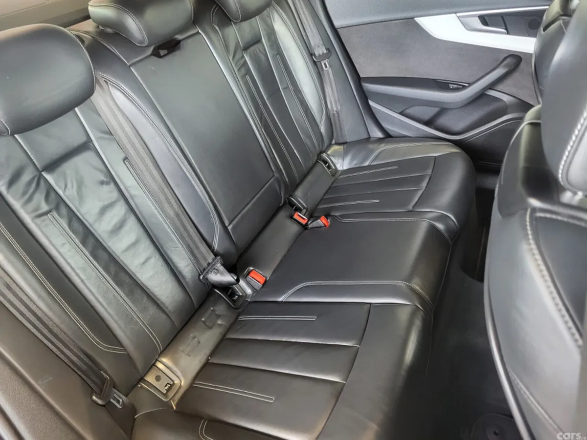 Audi A4 Saloon, Diesel, 2018, Blue