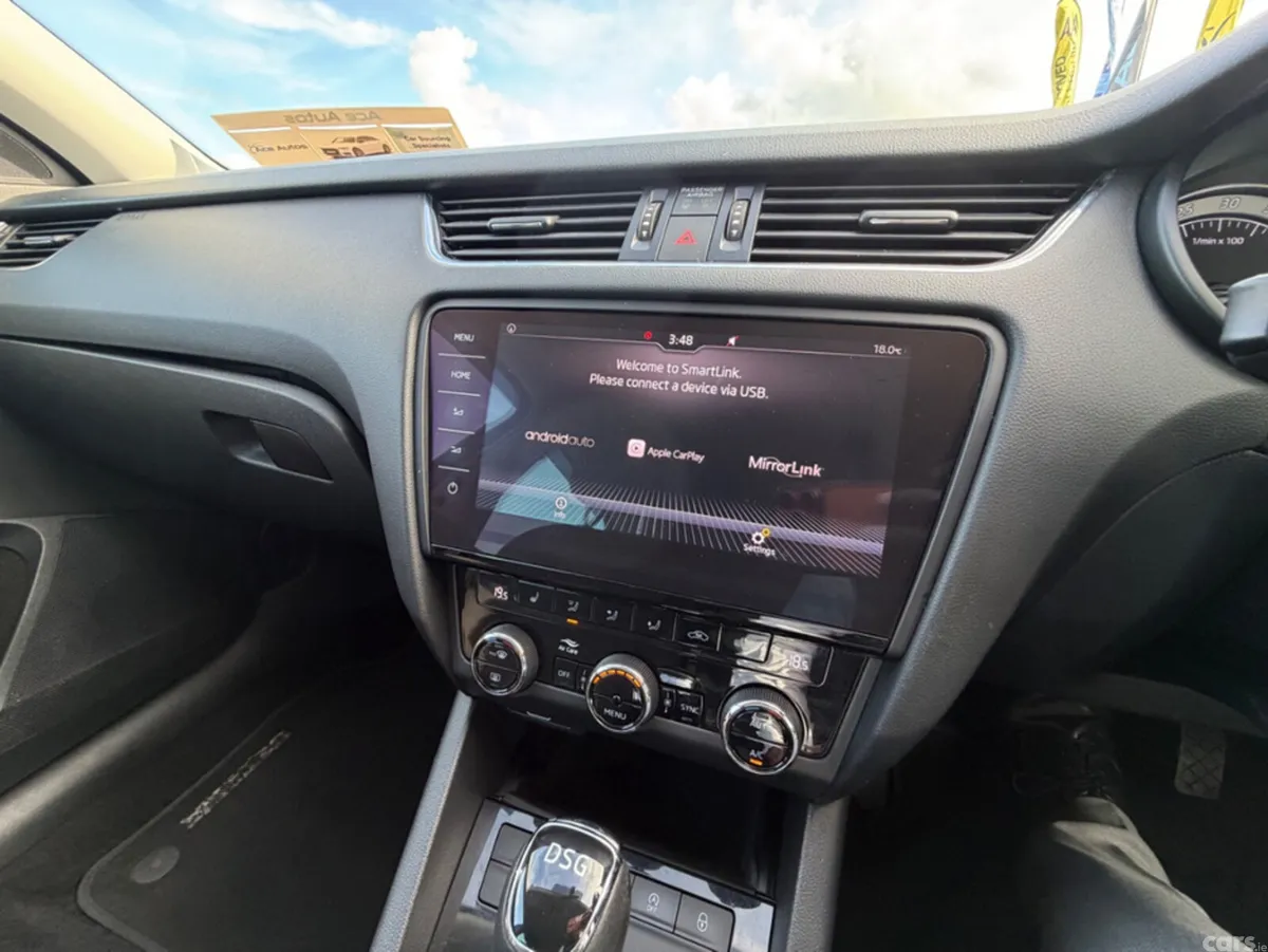 Skoda Octavia Estate, Diesel, 2019, Blue