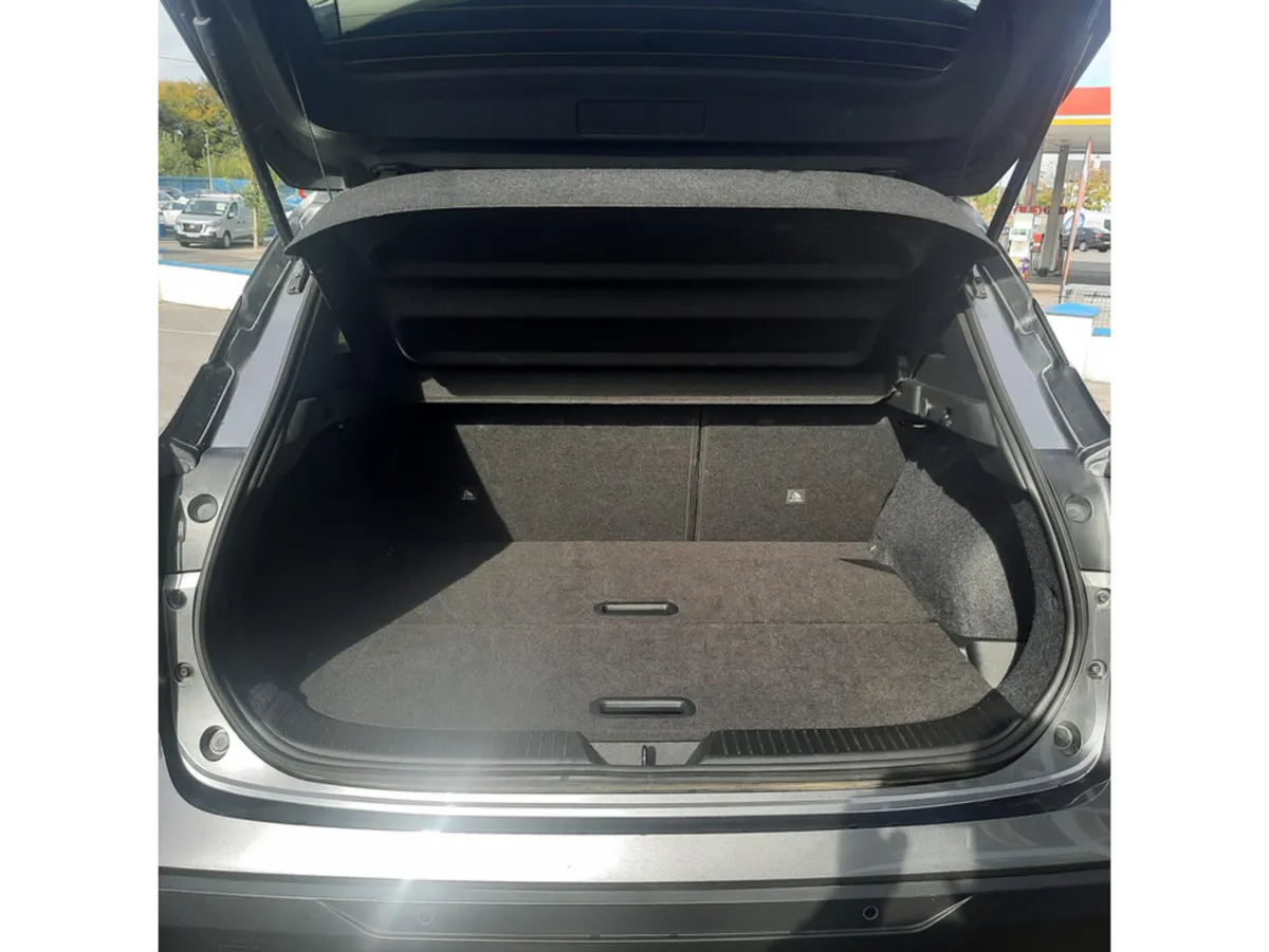Nissan Qashqai MPV, Petrol Hybrid, 2026, Grey