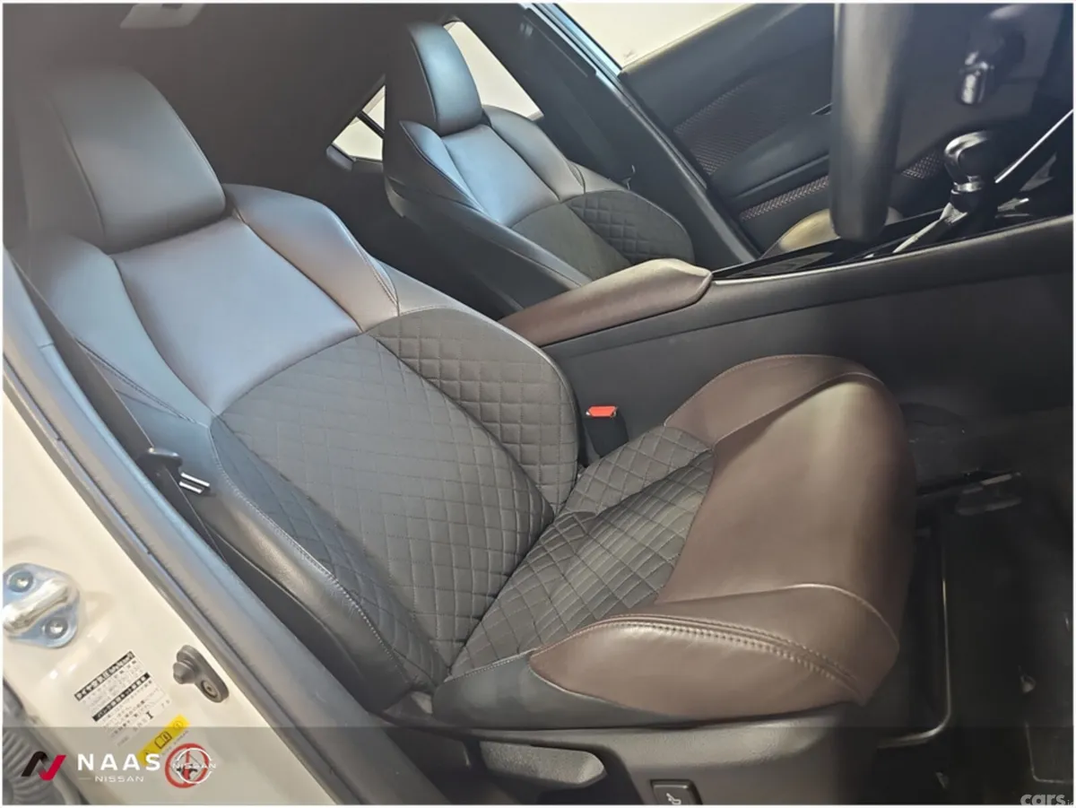Toyota C-HR Hatchback, Petrol Hybrid, 2018, White