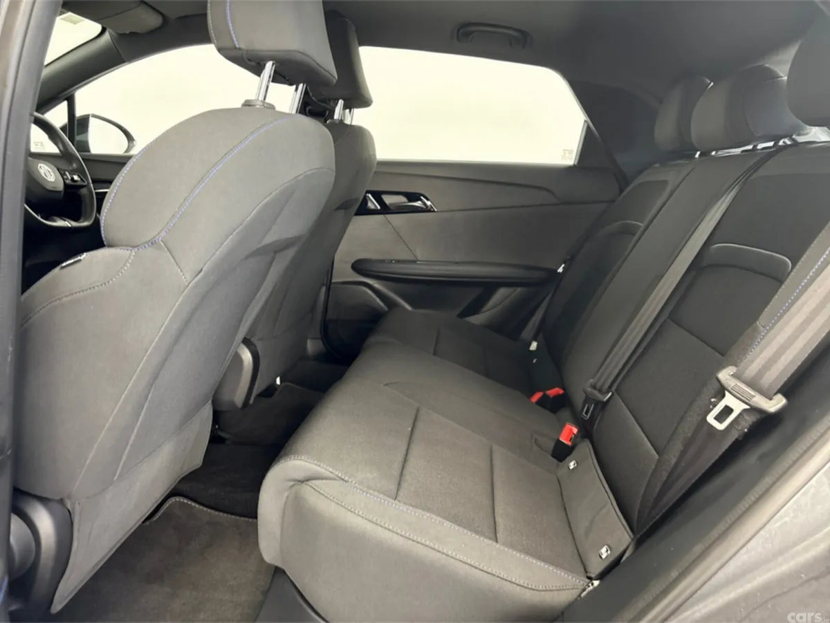 MG 4 Hatchback, Electric, 2023, Grey