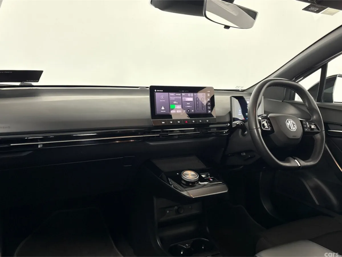 MG 4 Hatchback, Electric, 2023, Grey