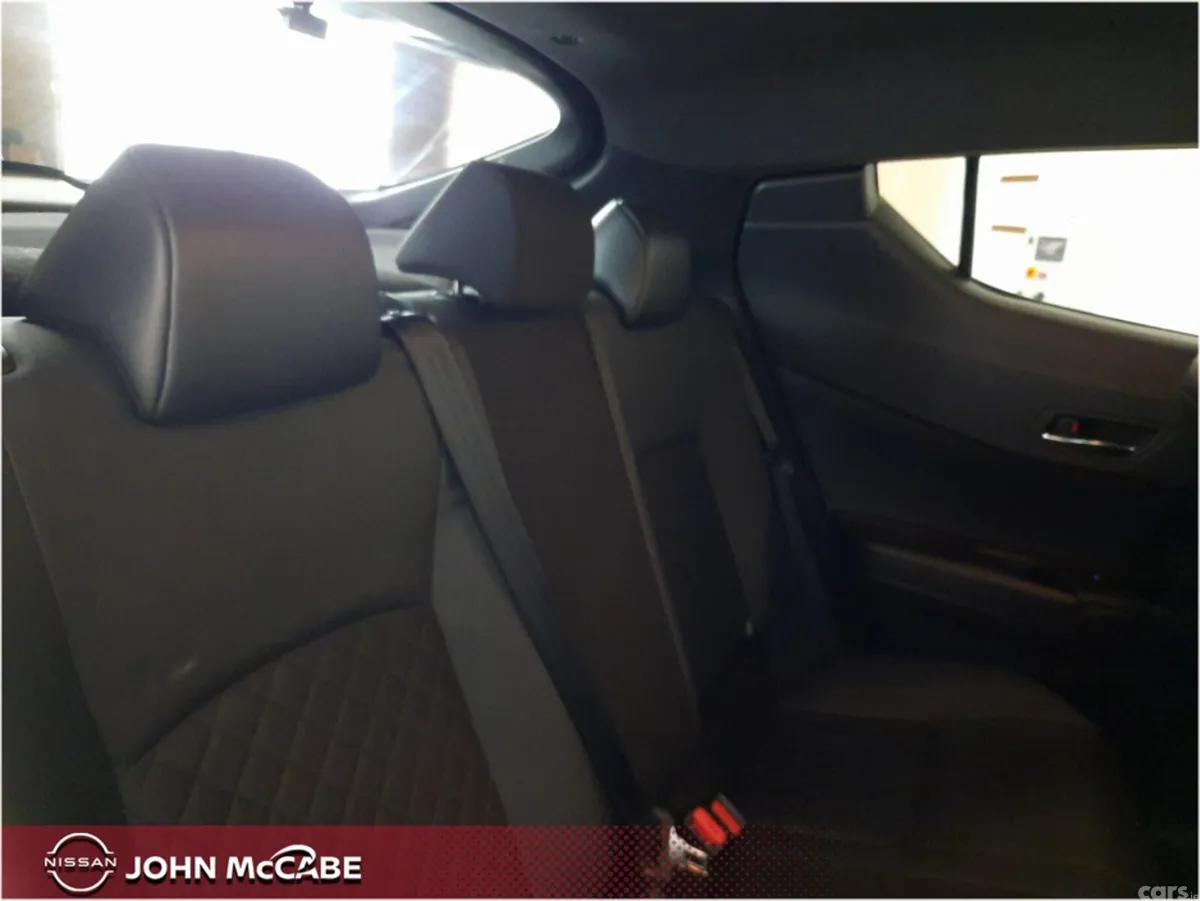 Toyota C-HR MPV, Petrol Hybrid, 2021, Black