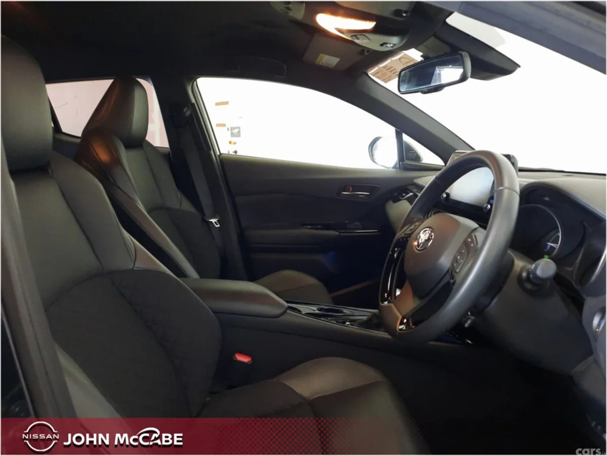 Toyota C-HR MPV, Petrol Hybrid, 2021, Black