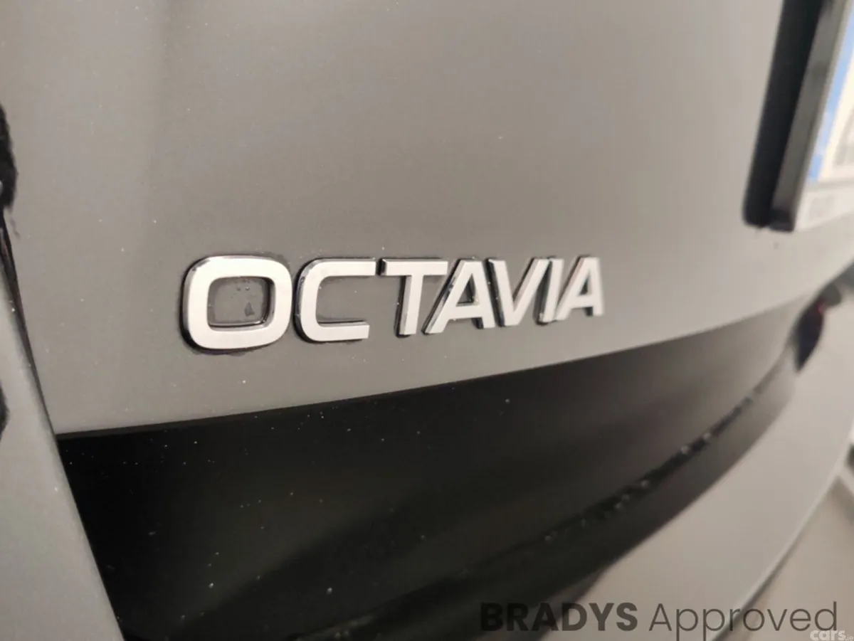 Skoda Octavia Estate, Diesel, 2025, Black