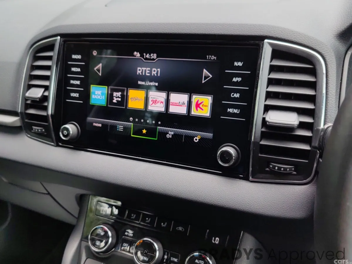 Skoda Karoq SUV, Petrol, 2022, Black