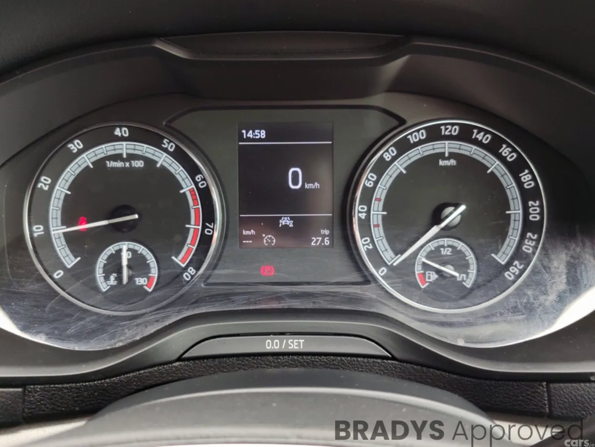 Skoda Karoq SUV, Petrol, 2022, Black
