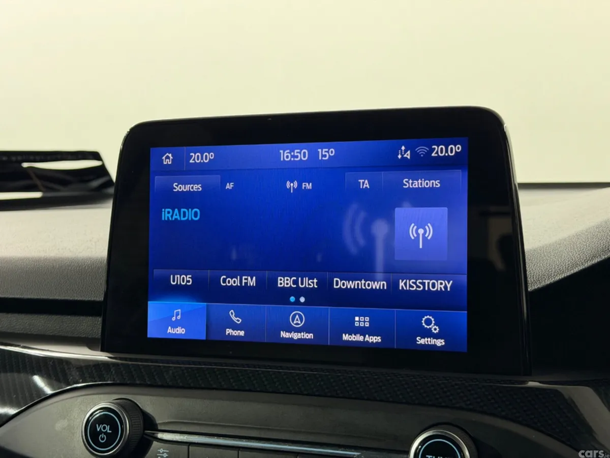 Ford Focus Hatchback, Petrol, 2021, Grey