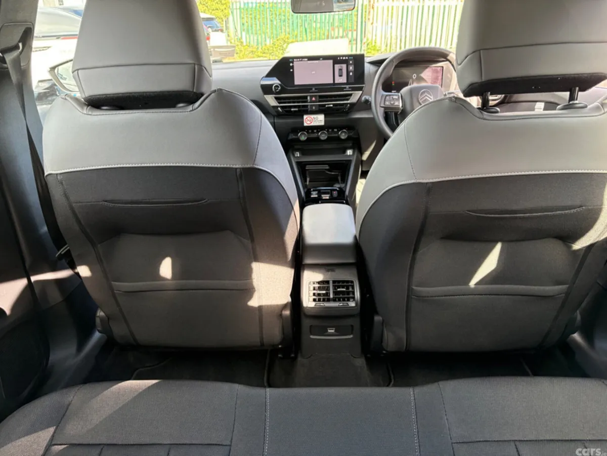 Citroen C4 Hatchback, Petrol Hybrid, 2026, Black