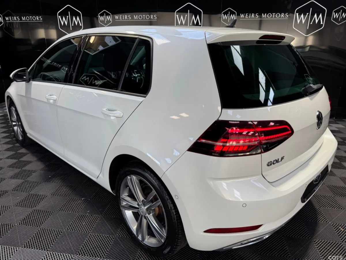 Volkswagen Golf Hatchback, Petrol, 2019, White