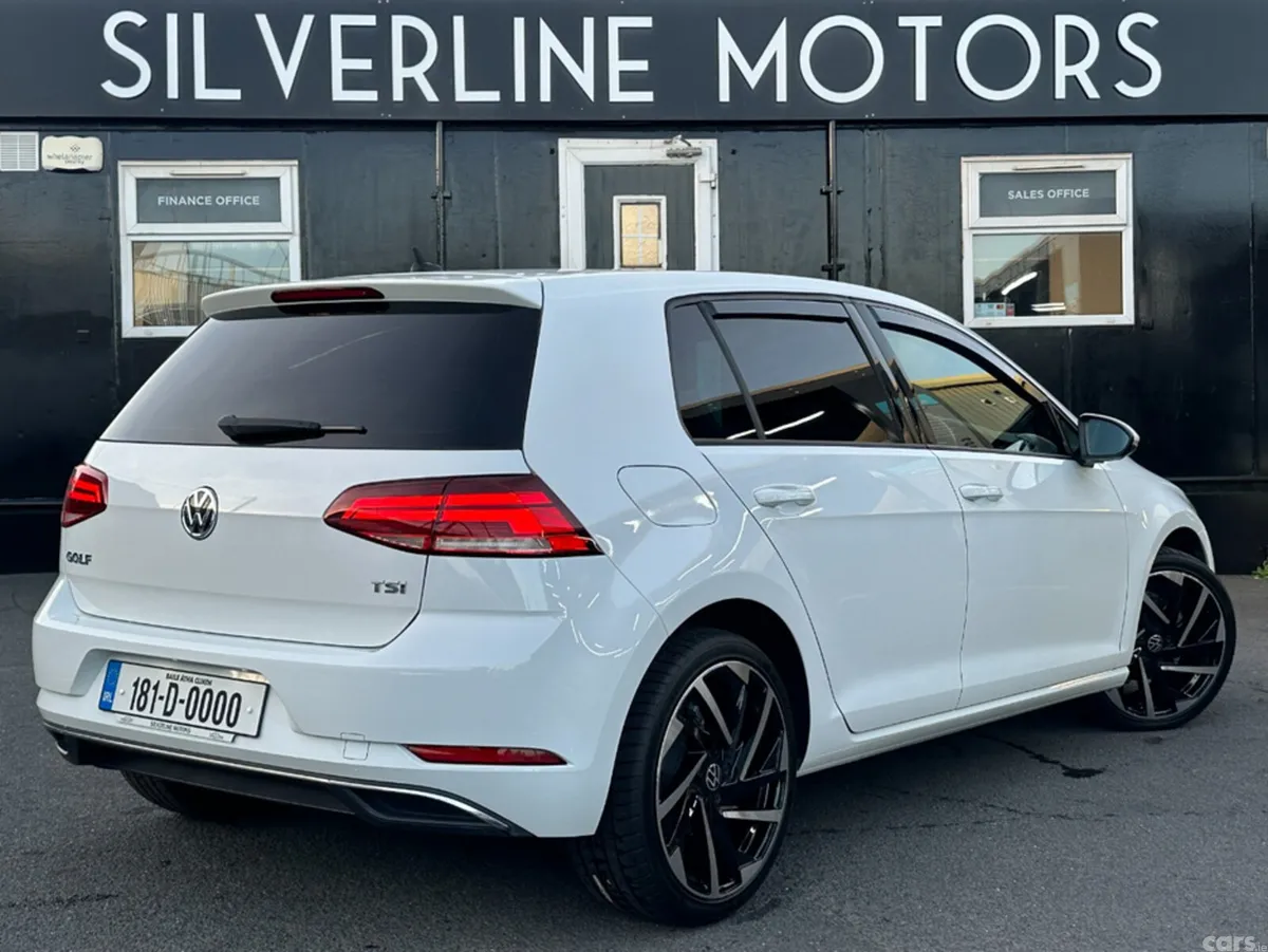 Volkswagen Golf Hatchback, Petrol, 2018, White