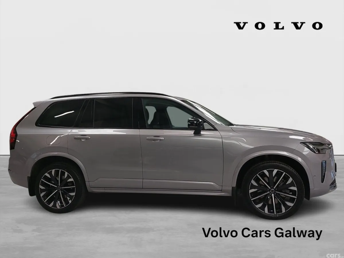 Volvo XC90 MPV, Petrol Plug-in Hybrid, 2026, Silver