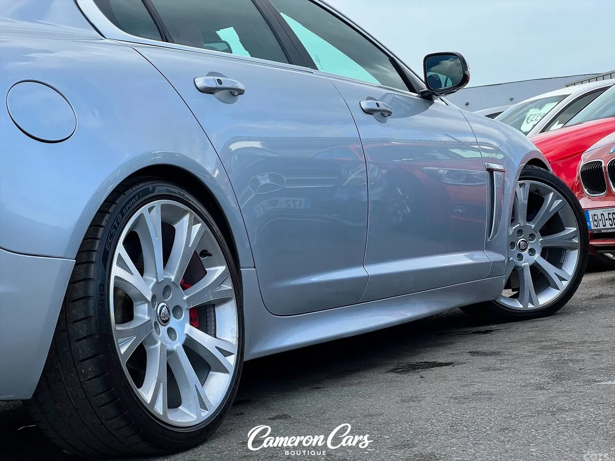 Jaguar XF Saloon, Petrol, 2013, Silver