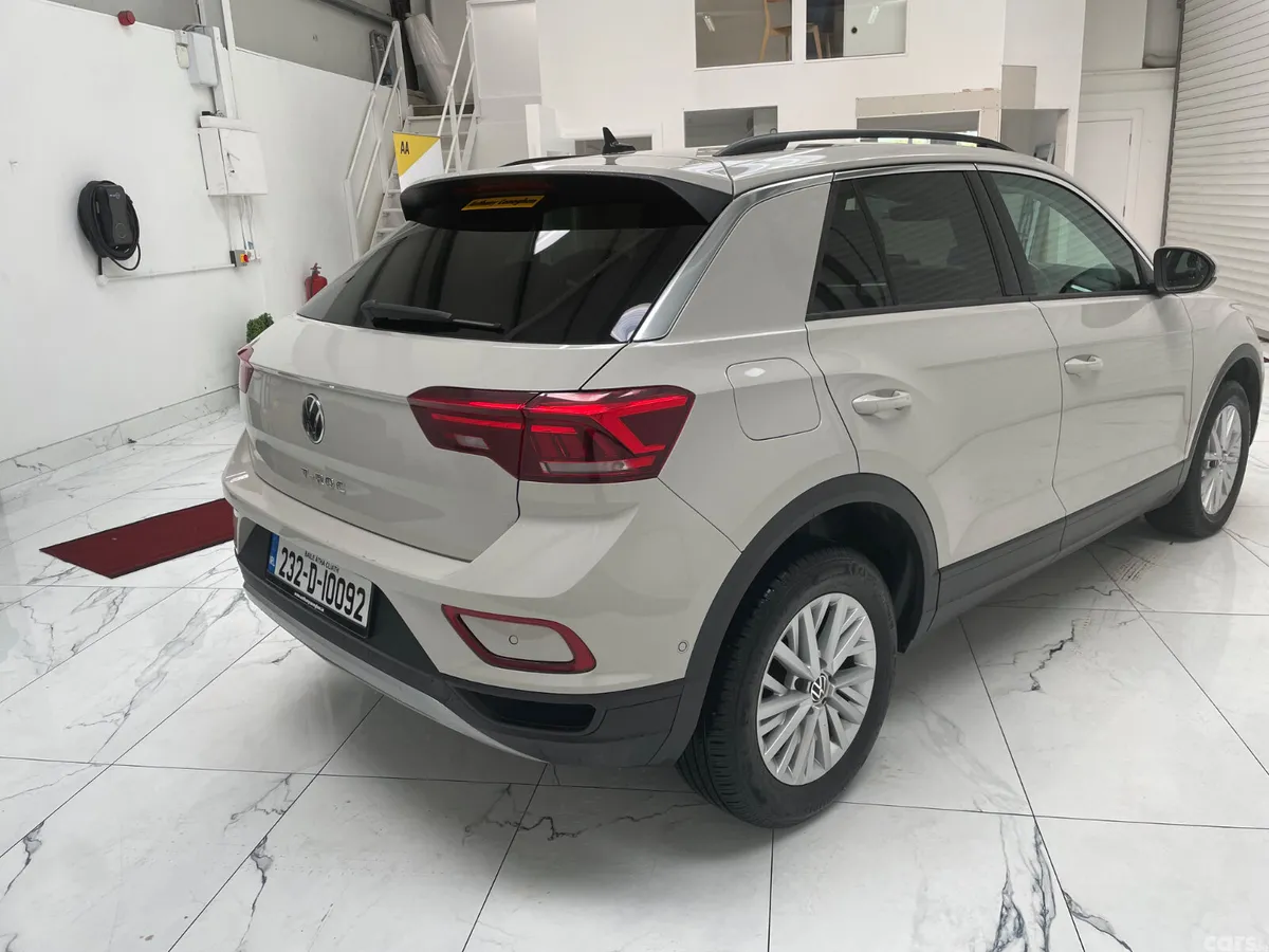 Volkswagen T-Roc SUV, Petrol, 2023, Grey