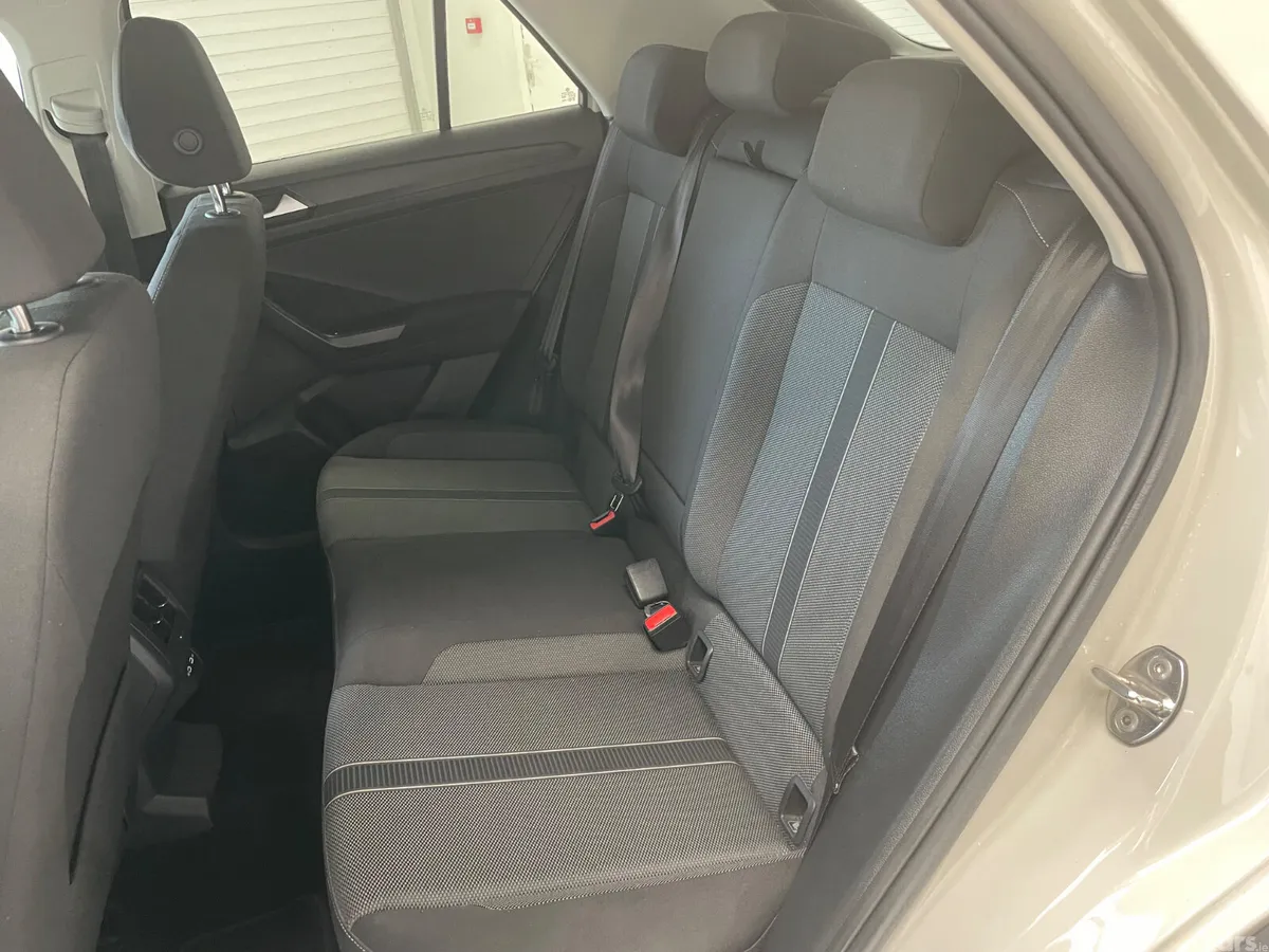 Volkswagen T-Roc SUV, Petrol, 2023, Grey