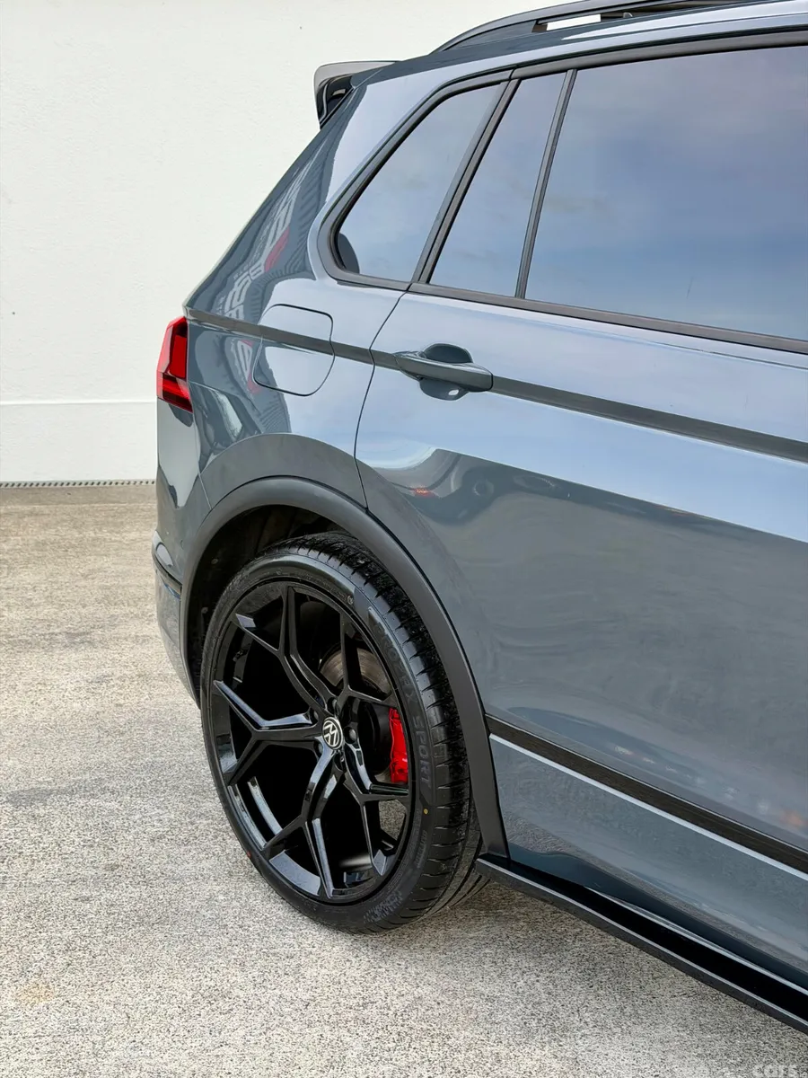 Volkswagen Tiguan SUV, Diesel, 2023, Grey