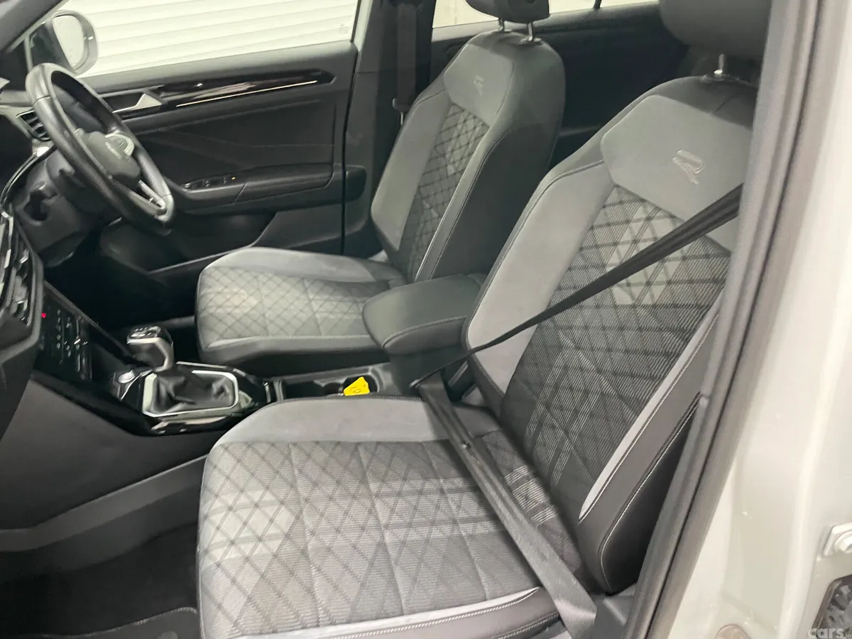 Volkswagen T-Roc SUV, Petrol, 2023, White