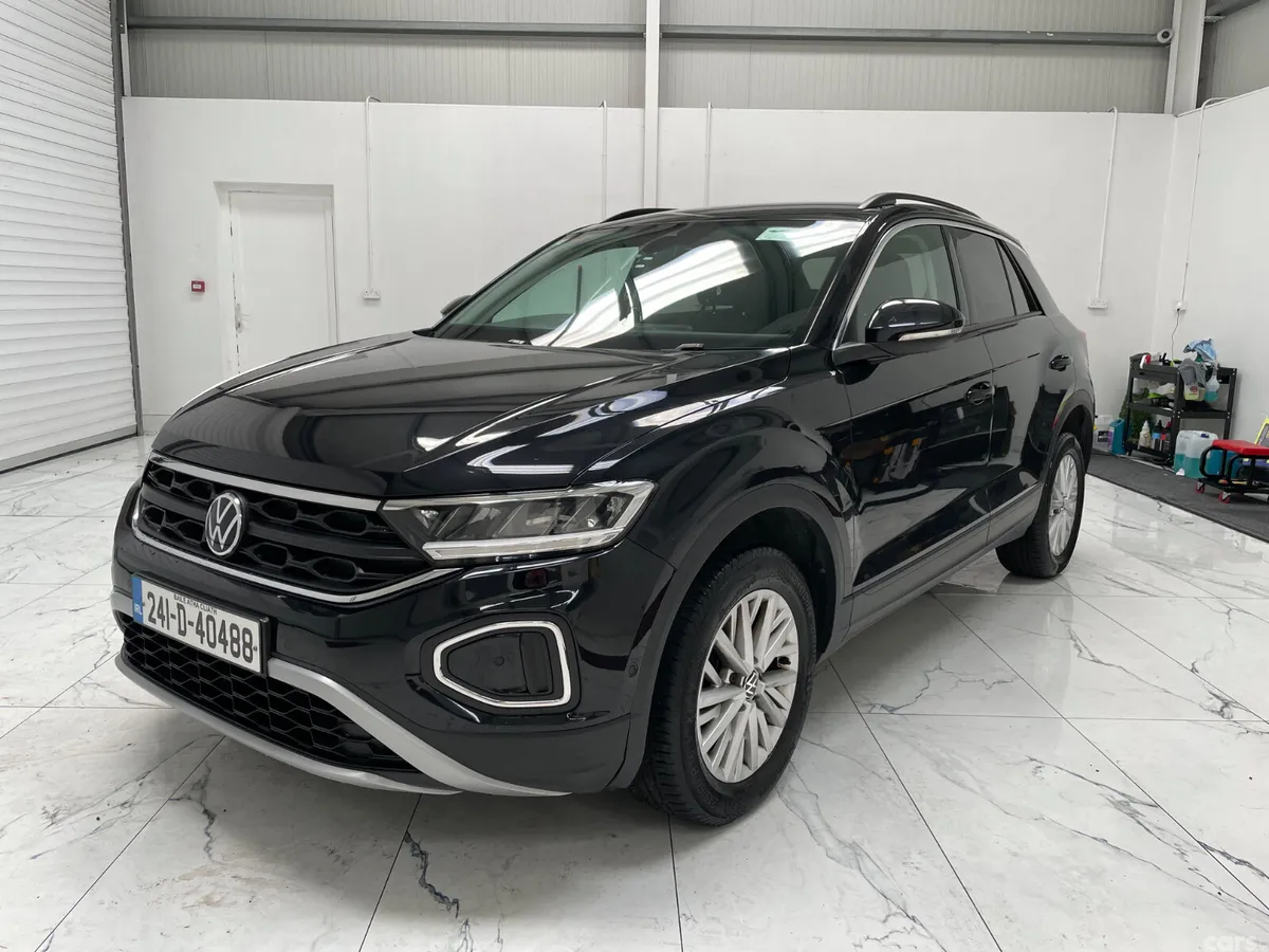 Volkswagen T-Roc SUV, Petrol, 2024, Black