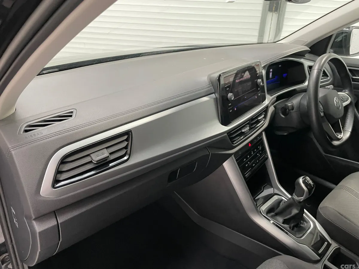 Volkswagen T-Roc SUV, Petrol, 2024, Black