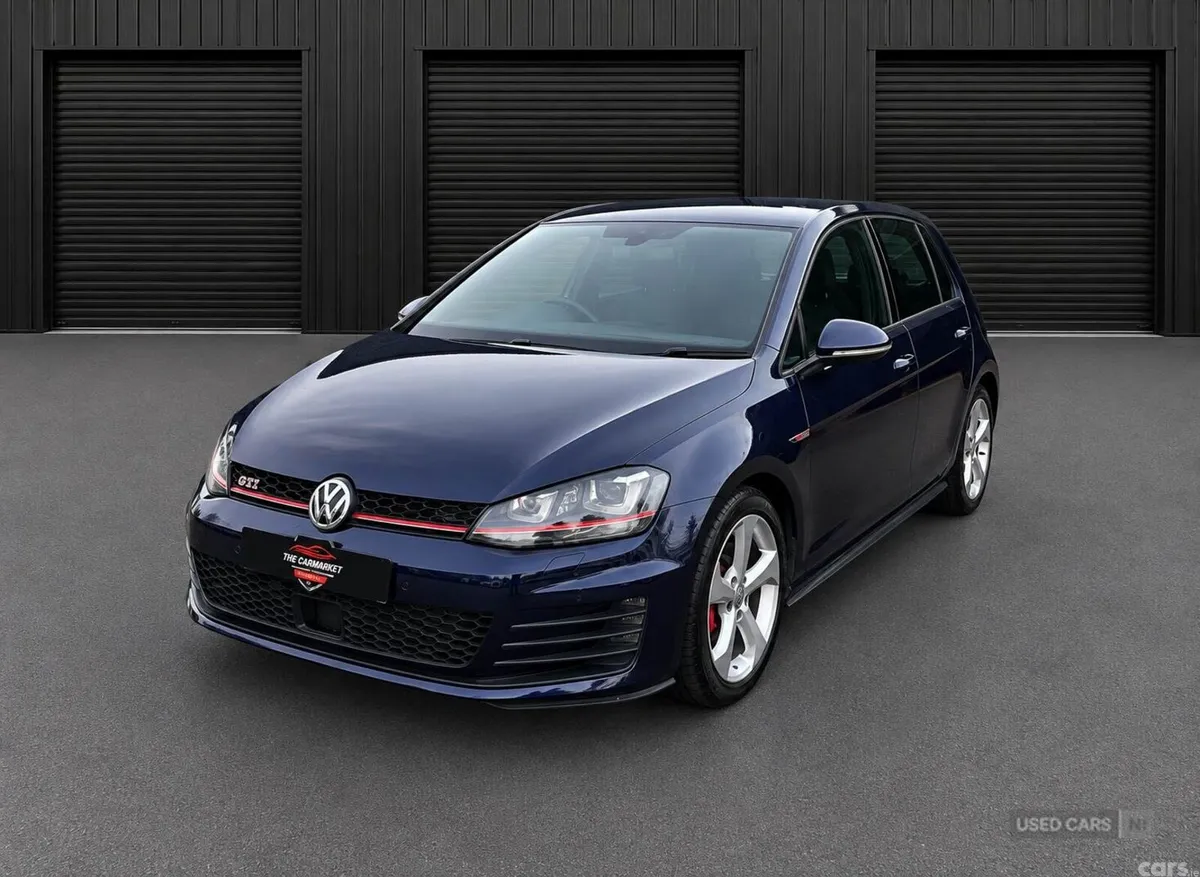 Volkswagen Golf , Petrol, 2015, Blue