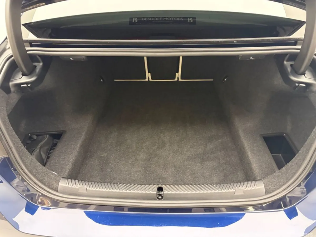 BMW 5-Series Saloon, Petrol Plug-in Hybrid, 2024, Blue