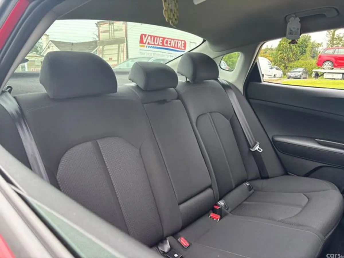 Kia Optima Saloon, Diesel, 2019, Red