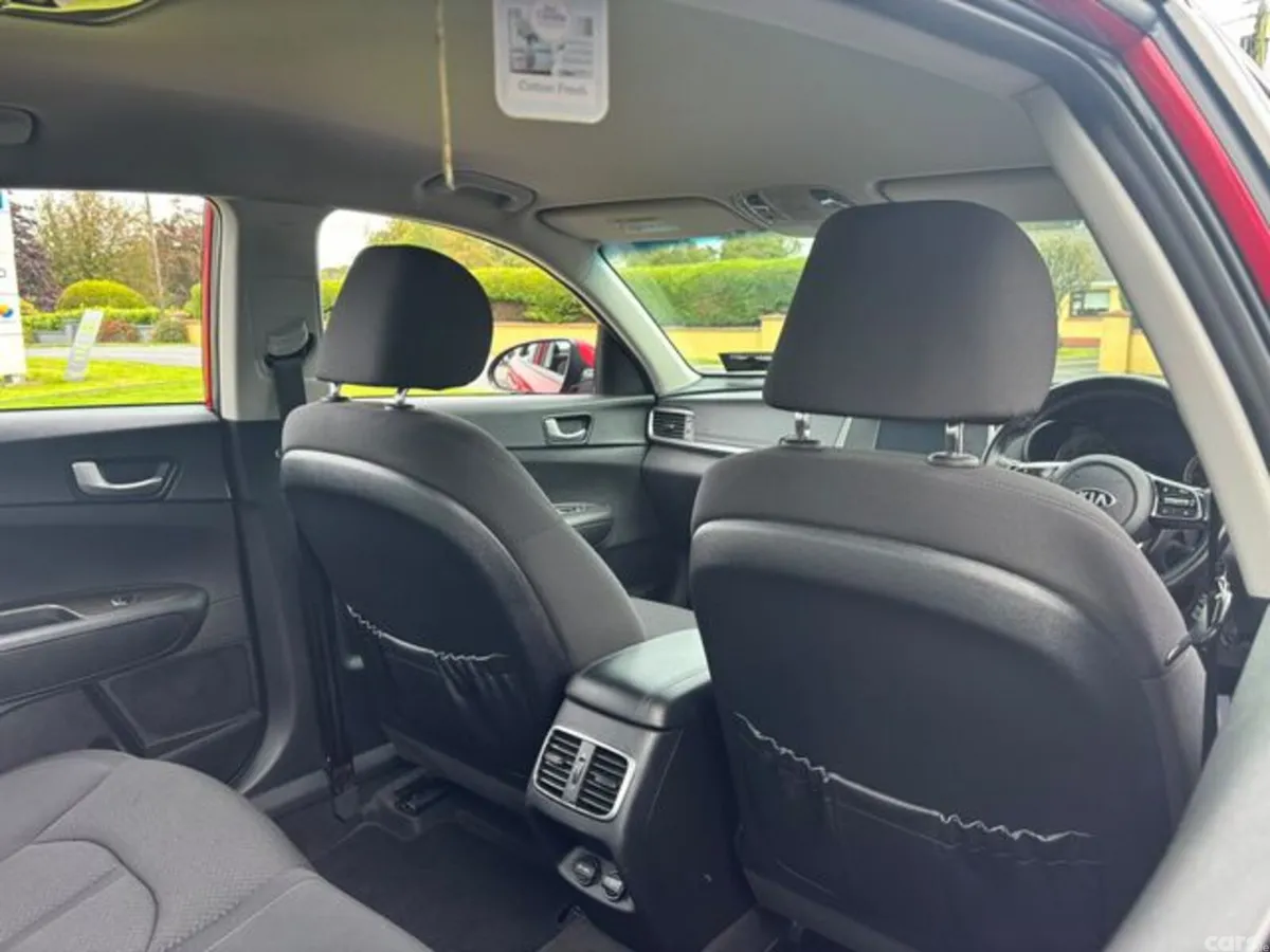 Kia Optima Saloon, Diesel, 2019, Red
