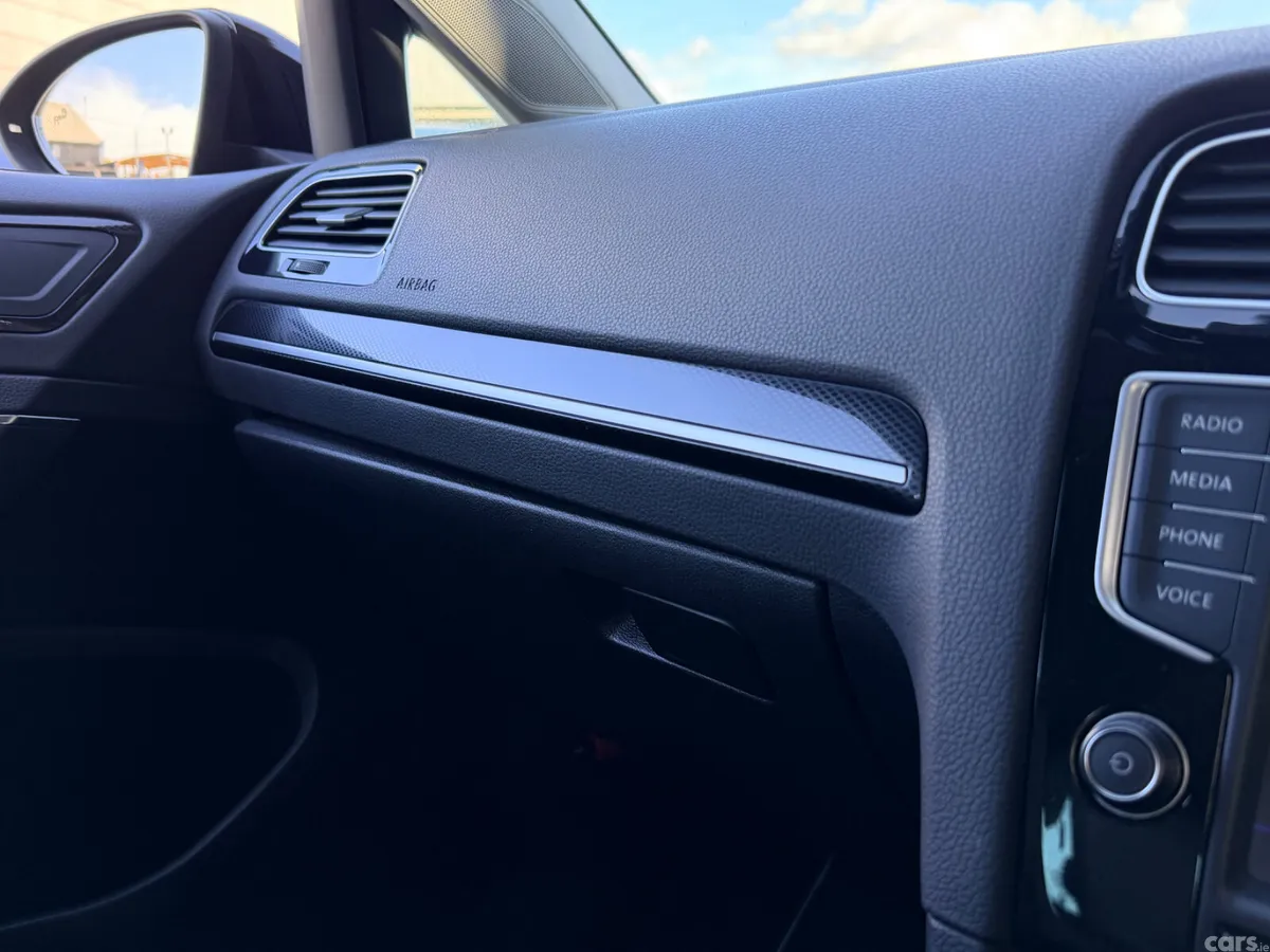 Volkswagen Golf Hatchback, Petrol, 2016, Black