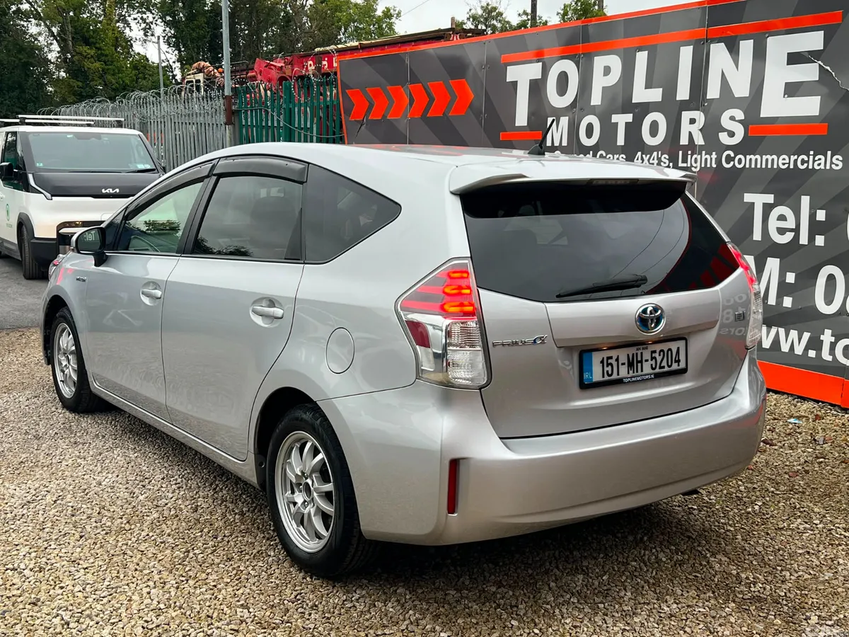 Toyota Prius MPV, Petrol Hybrid, 2015, Silver