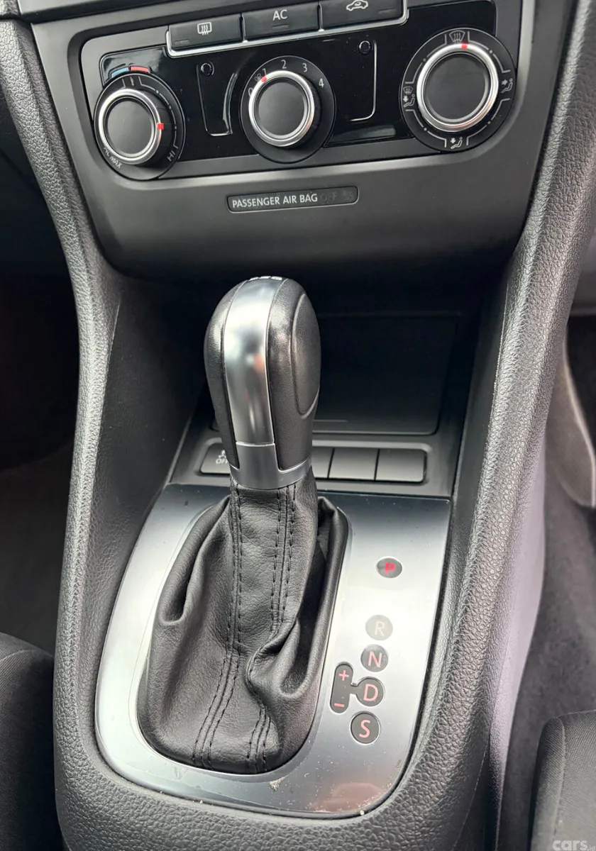 Volkswagen Golf Hatchback, Petrol, 2012, Blue