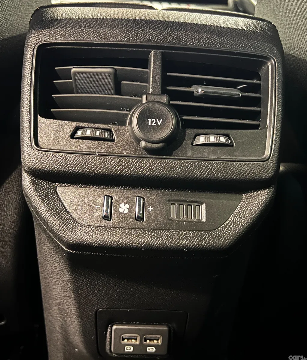 Peugeot 5008 MPV, Diesel, 2021, Grey