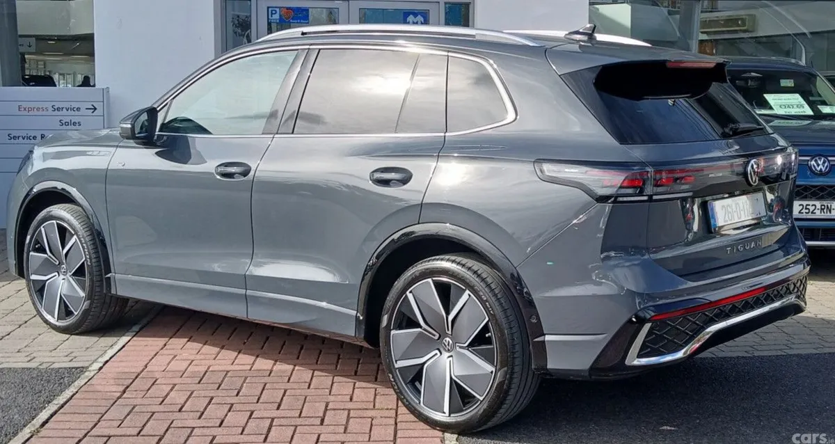 Volkswagen Tiguan SUV, Diesel, 2026, Grey