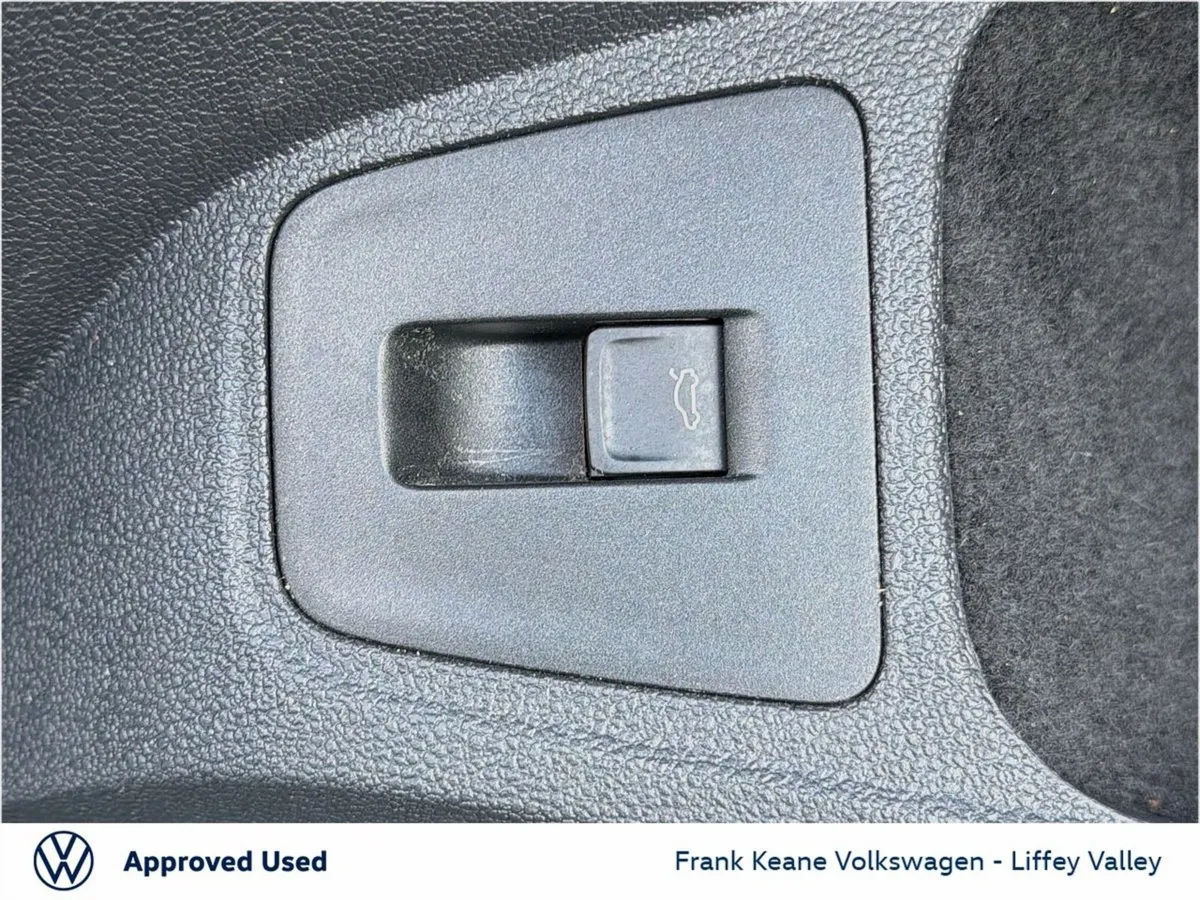 Volkswagen Tiguan SUV, Diesel, 2023, Blue