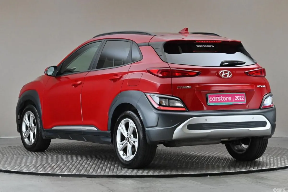 Hyundai KONA SUV, Petrol, 2022, Red