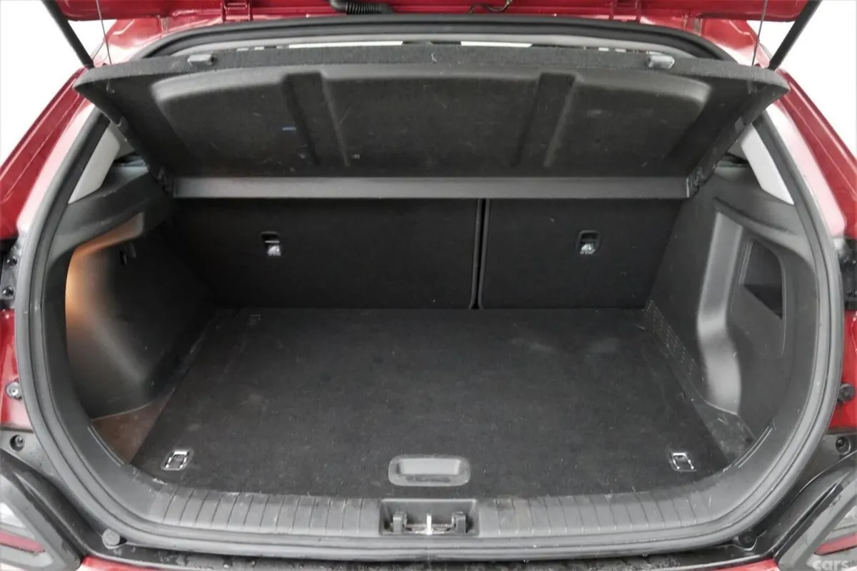 Hyundai KONA SUV, Petrol, 2022, Red