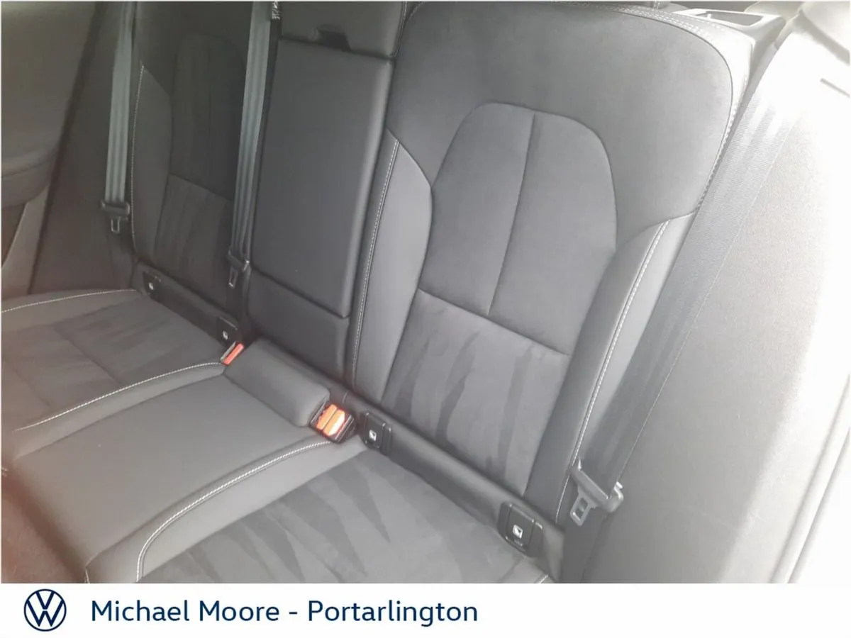 Volvo XC40 Estate, Electric, 2025, Grey