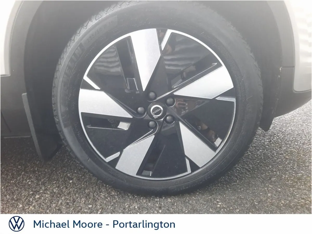 Volvo XC40 Estate, Electric, 2025, Grey