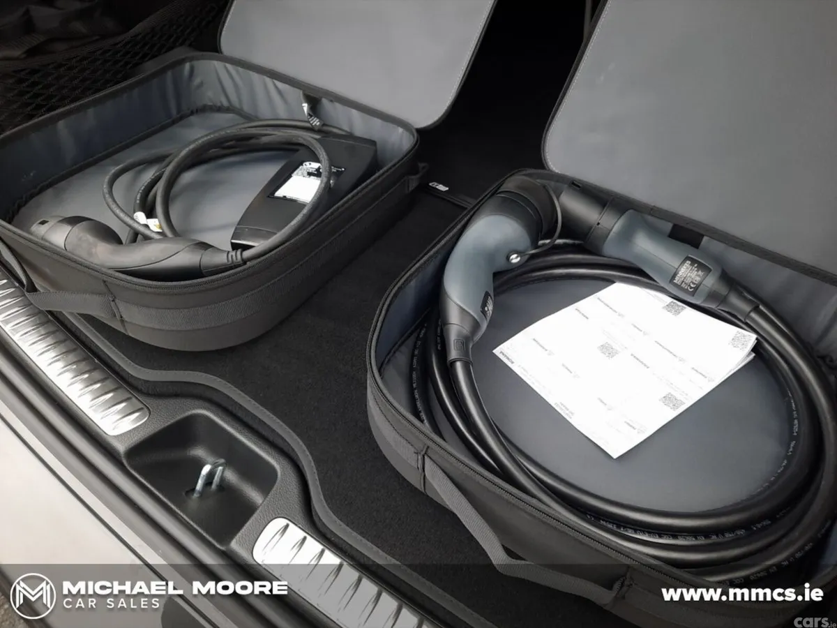 Mercedes-Benz GLC SUV, Diesel Plug-in Hybrid, 2026, Grey