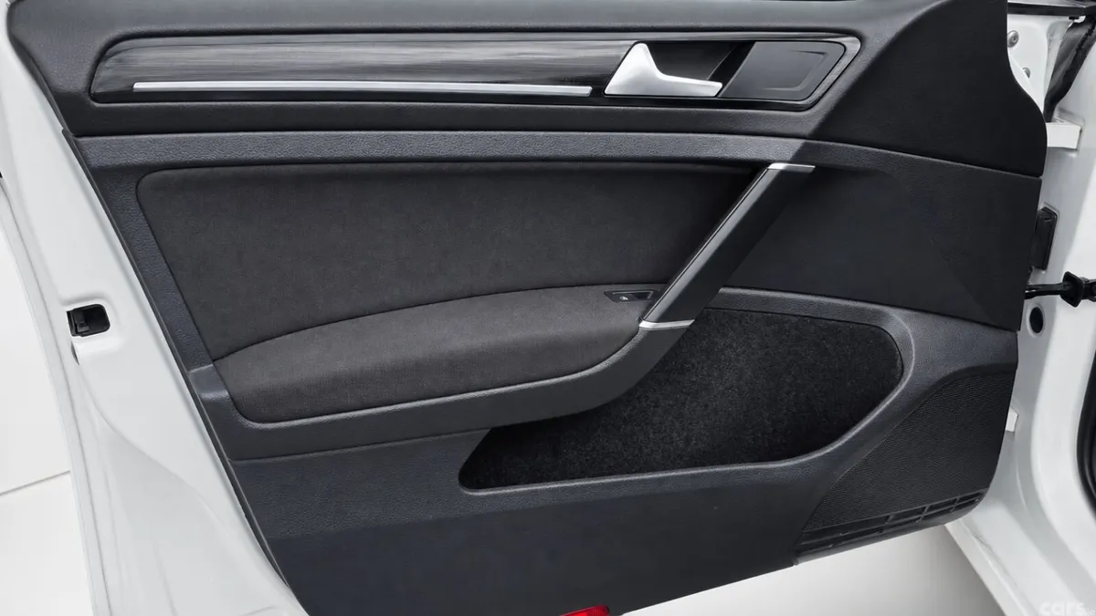 Volkswagen Golf Hatchback, Petrol, 2018, White