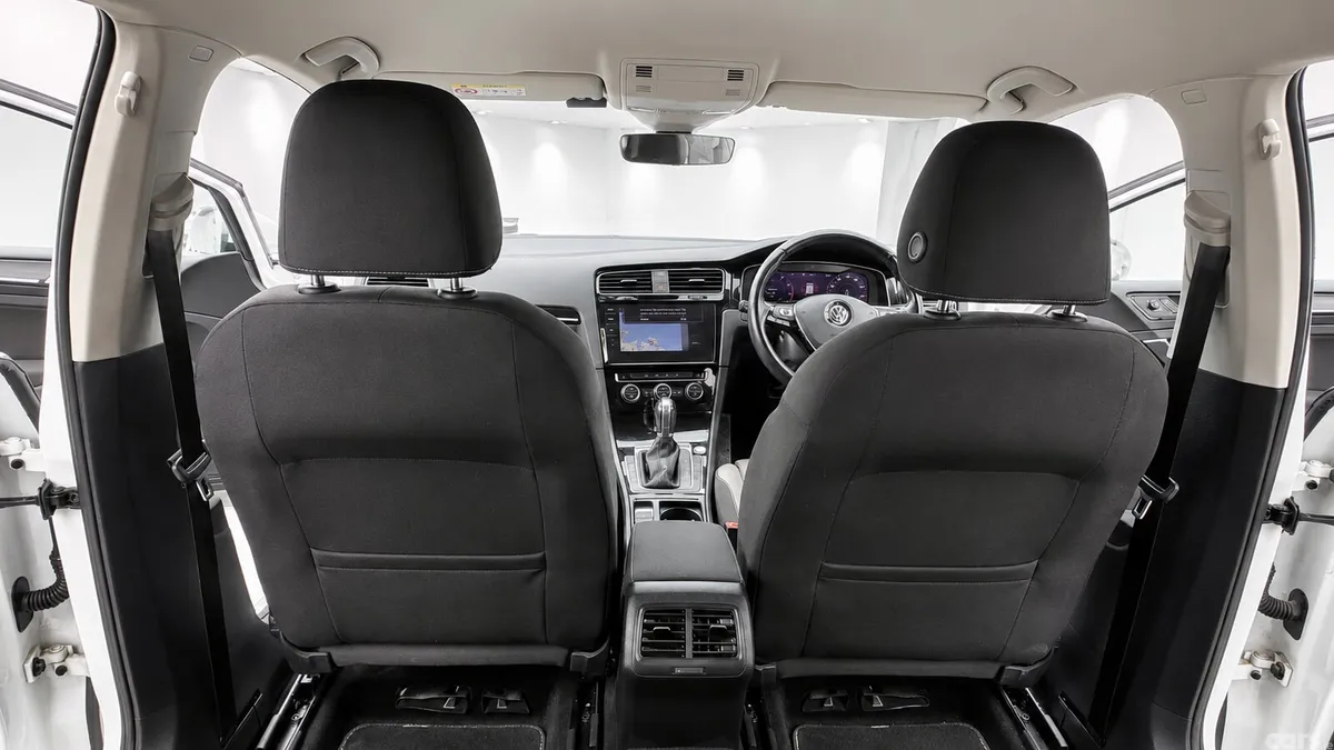 Volkswagen Golf Hatchback, Petrol, 2018, White