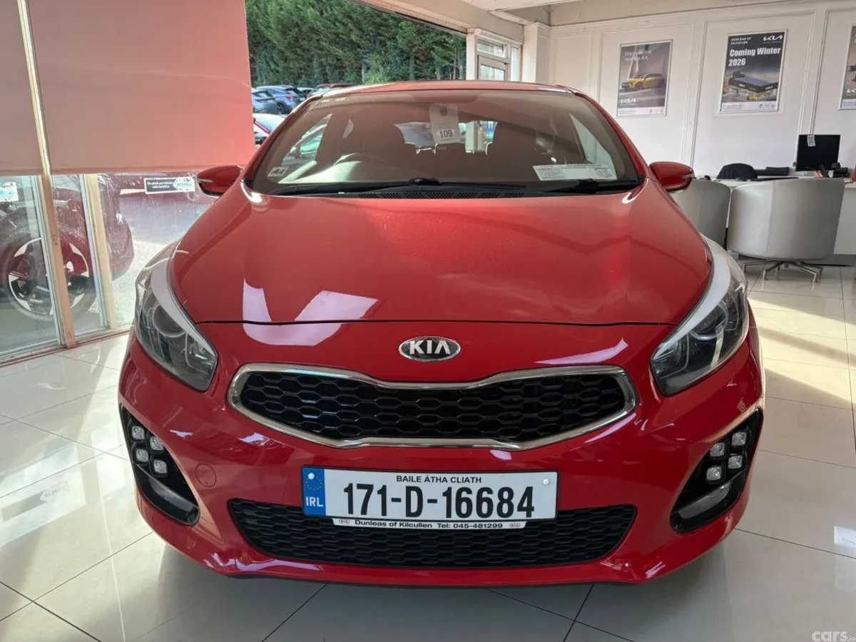 Kia Ceed Hatchback, Diesel, 2017, Red