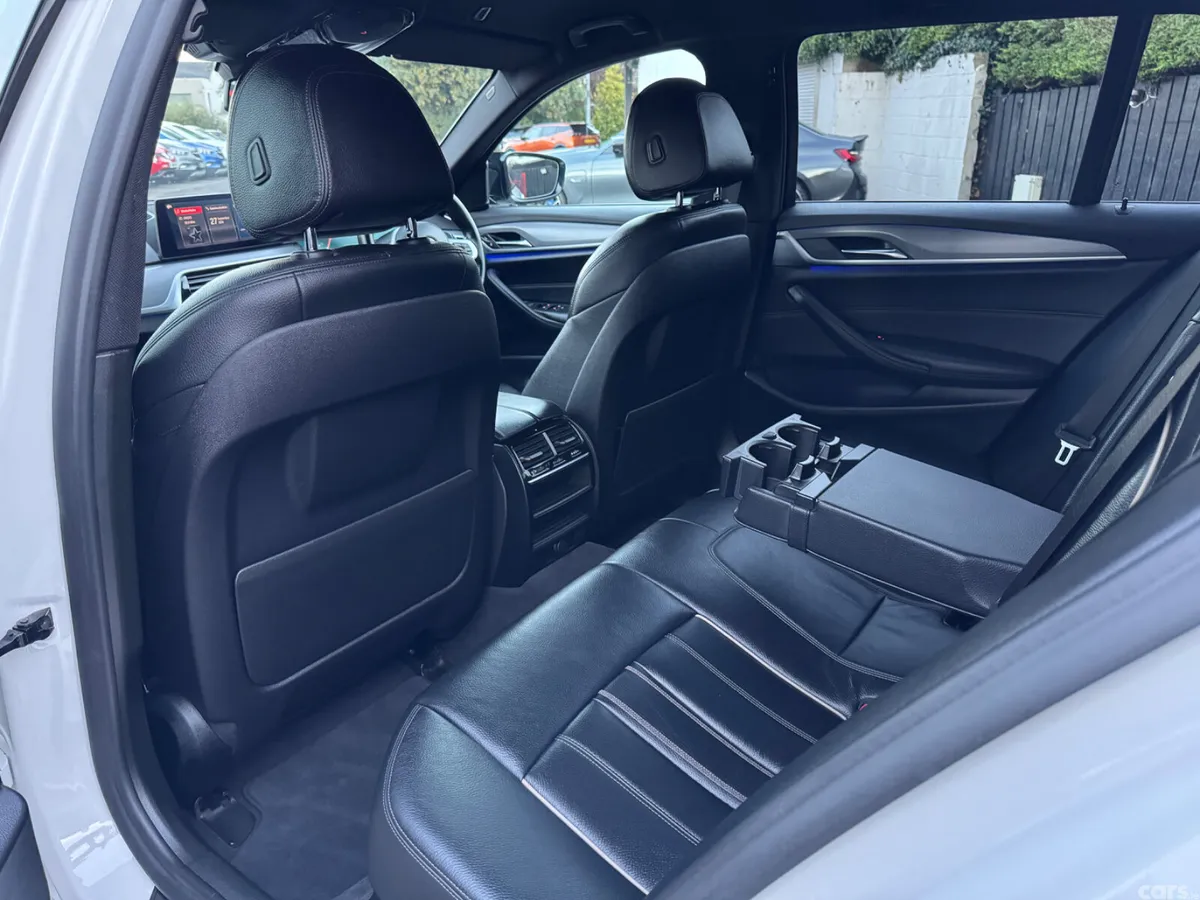 BMW 5-Series Estate, Diesel, 2019, White