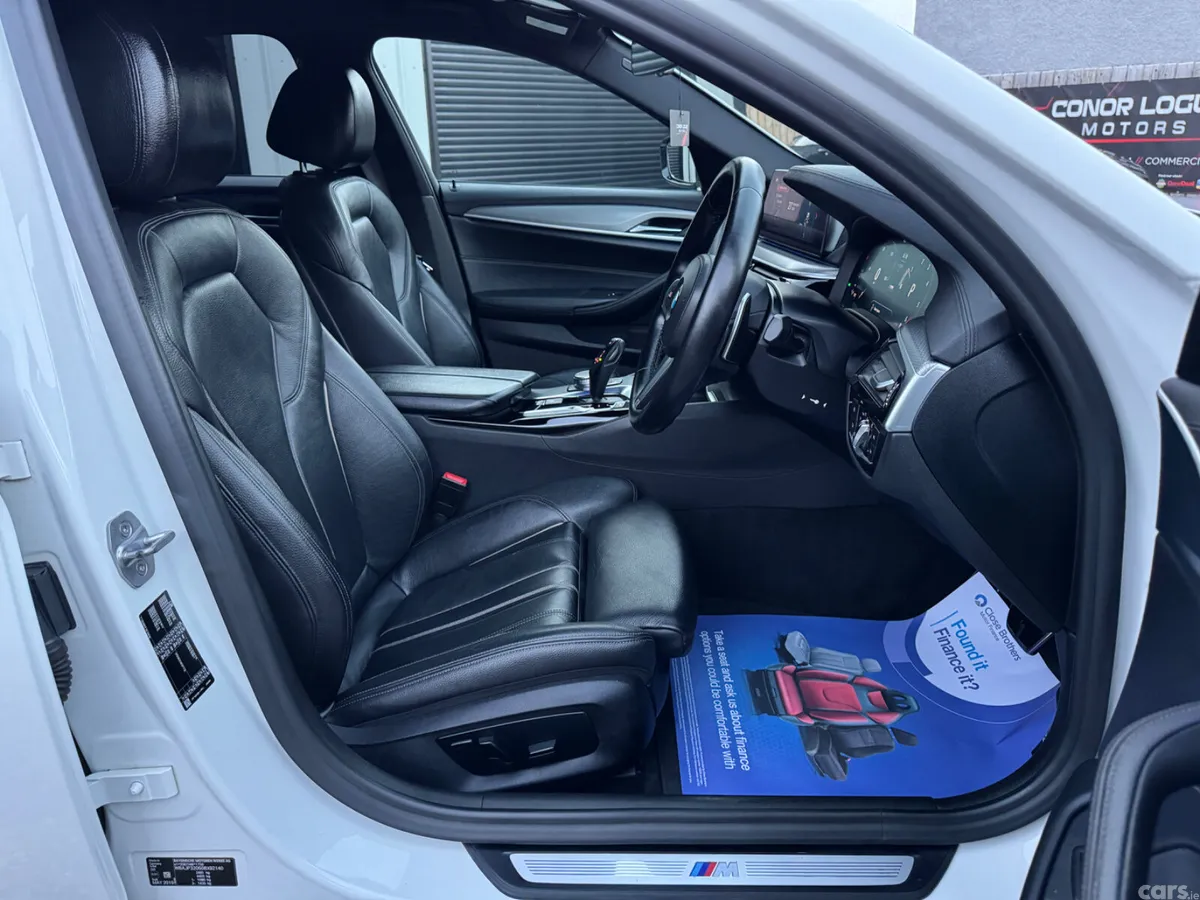 BMW 5-Series Estate, Diesel, 2019, White