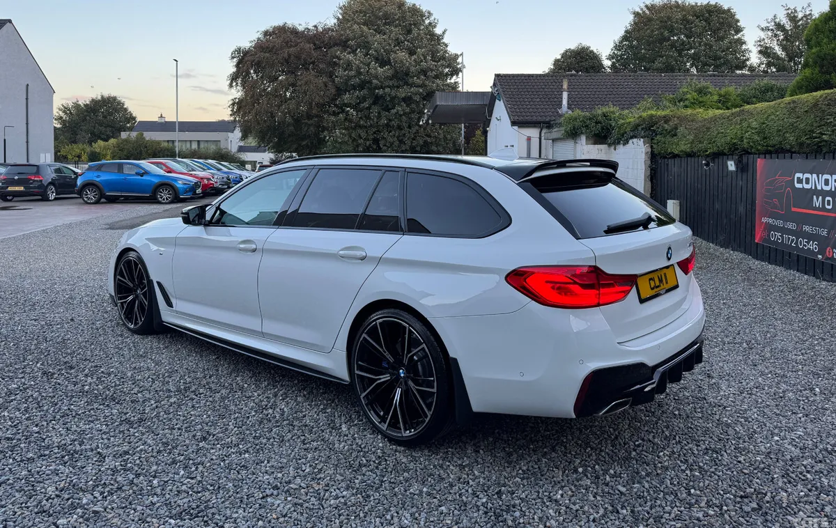 BMW 5-Series Estate, Diesel, 2019, White