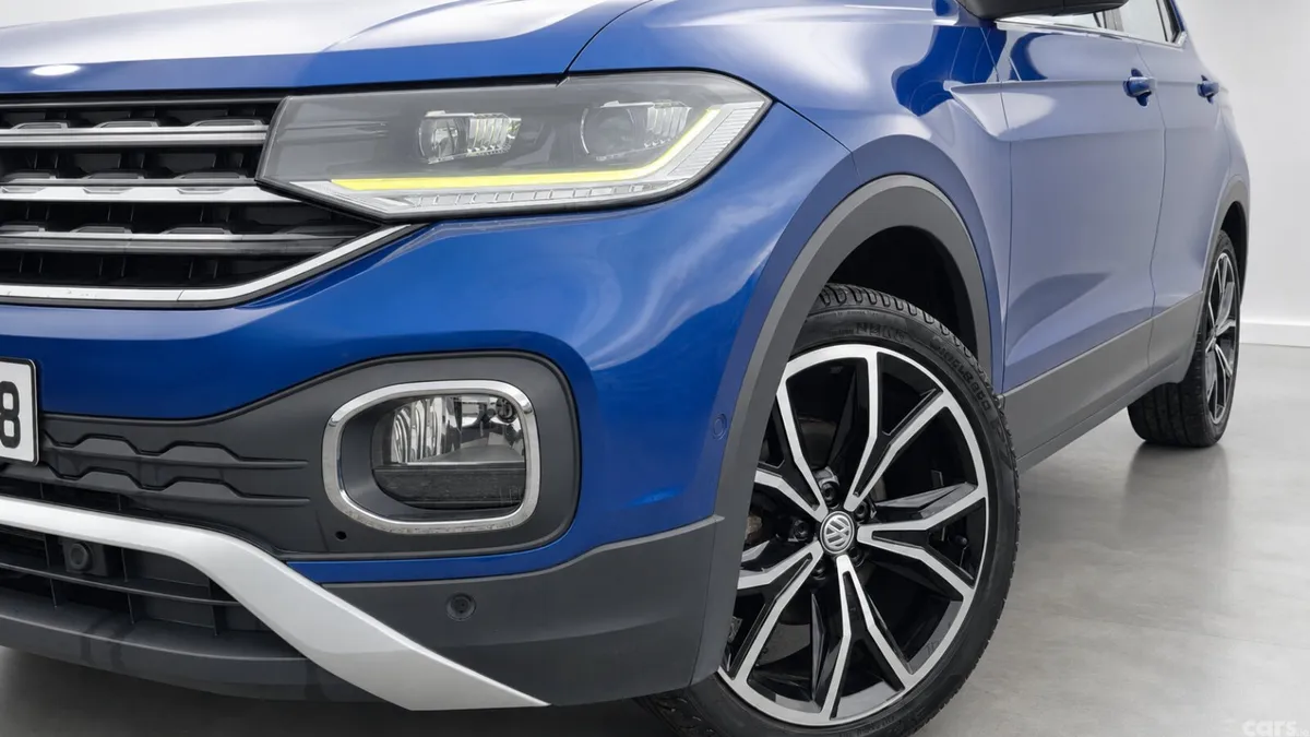 Volkswagen T-Cross Hatchback, Petrol, 2020, Blue