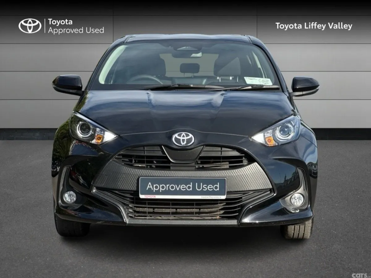 Toyota Yaris Hatchback, Petrol Hybrid, 2026, Black